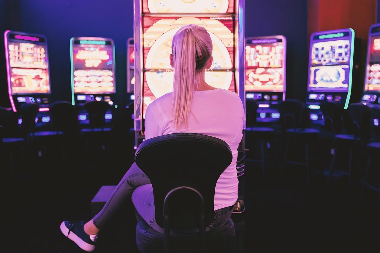reuni slot featured game showcase